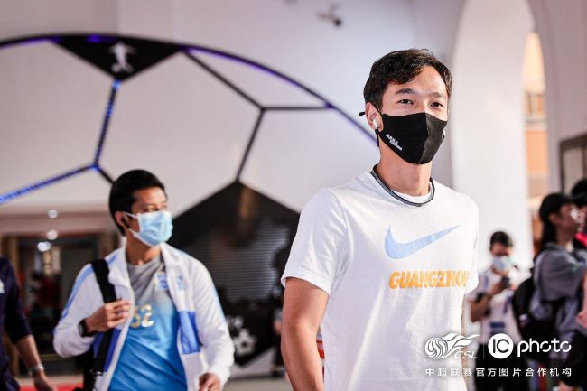 偶然救下的少女